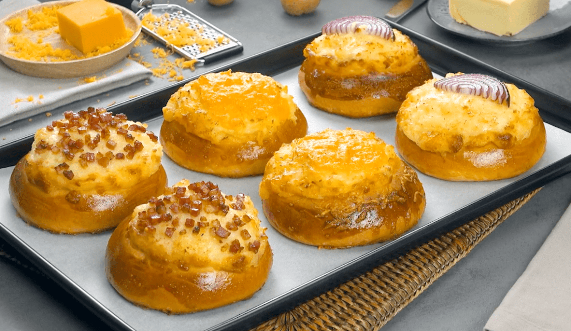 Cheesy Potato Rolls Cheesy Potato Rolls