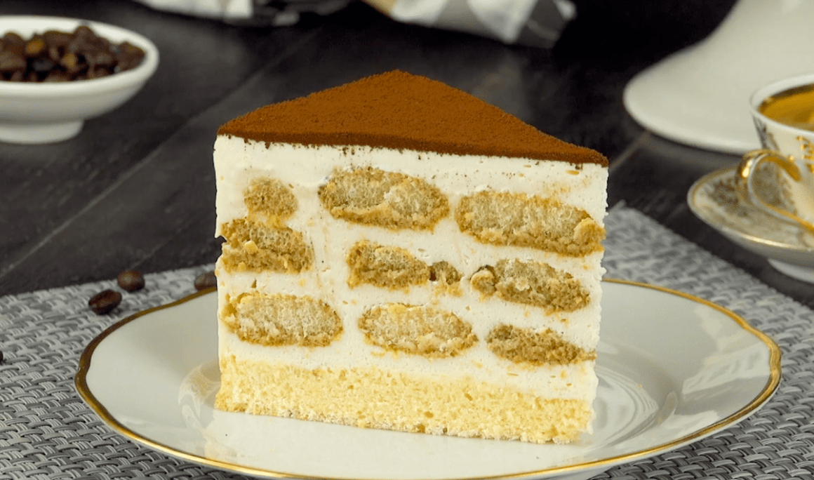 Royal Tiramisu Cake Royal Tiramisu Cake