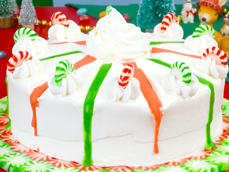 4 Festive Holiday Cakes