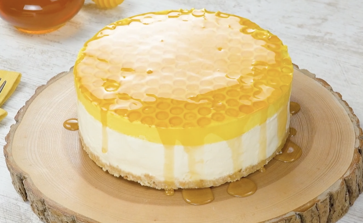 No-Bake Honeycomb Cheesecake