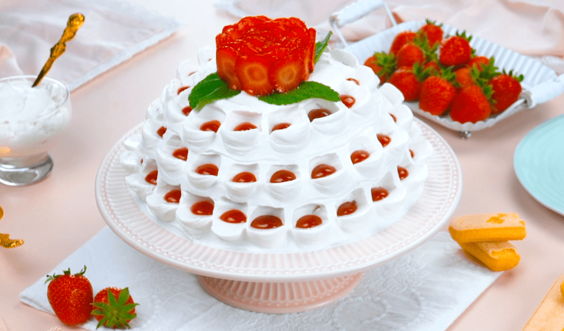 Strawberries & Cream Tiramisu Cake