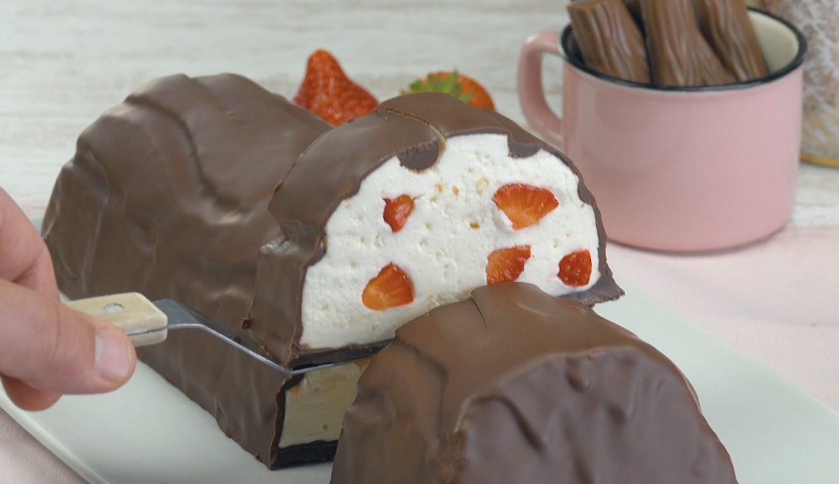 Huge Strawberry Yogurt Chocolate Bar