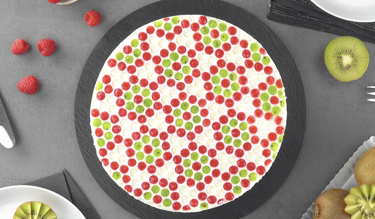 Bubble Wrap Cheesecake With Raspberry & Kiwi Lime Jello Layers
