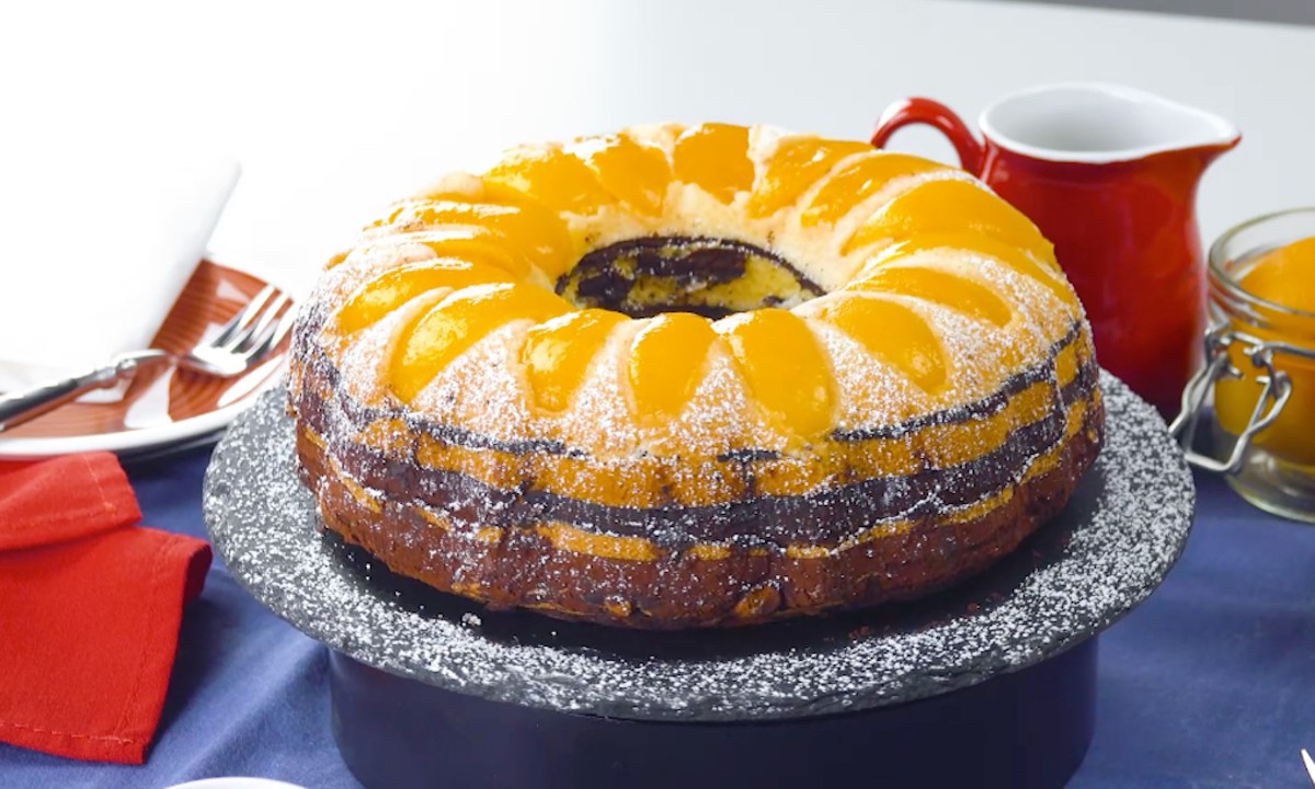 Chocolate Peach Bundt Cake