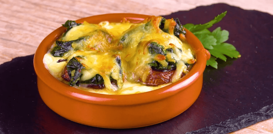 Spinach-Stuffed Mushrooms Au Gratin Spinach-Stuffed Mushrooms Au Gratin