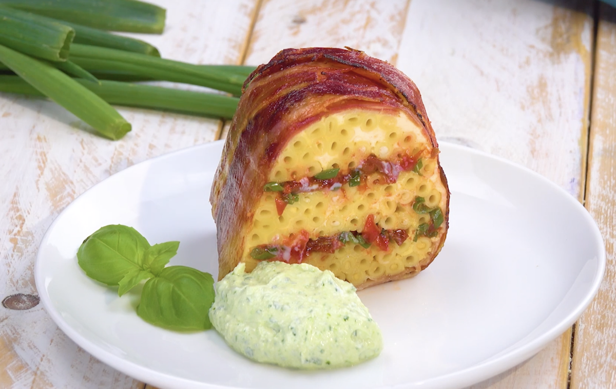 Macaroni Bundt Cake